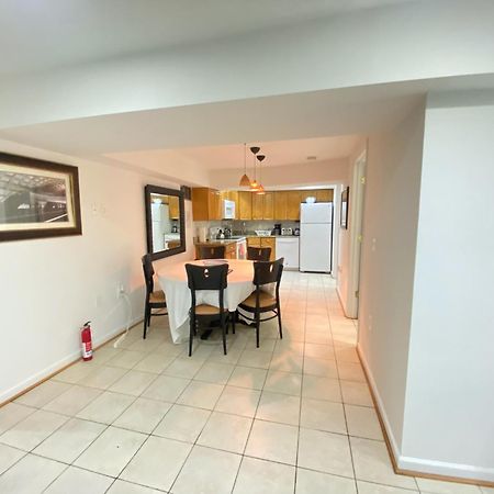 Comfy Basement Home 2 Bdrm1Den 3Queen Beds 华盛顿哥伦比亚 外观 照片